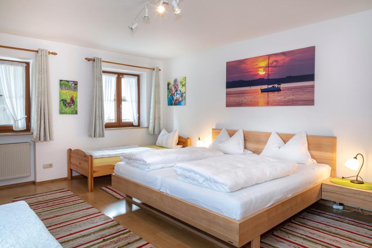 Zaißlhäusl Hof Ferienwohnungen Übersee Exterior foto